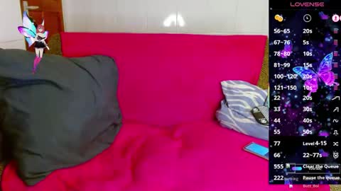 Mereleona online show from 10-08-25, 03:20