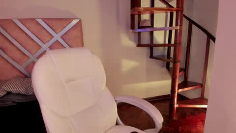 Merida  online show from 01-11-25, 03:20