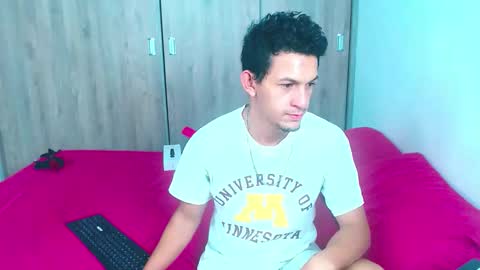 Snapshot of meridandwither chatting on 02-17-26, 11:29 MeridandWither online show from 02-17-26, 11:29