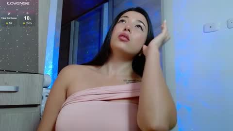 Snapshot of meridastonex chatting on 01-31-25, 01:43 Merida online show from 01-31-25, 01:43