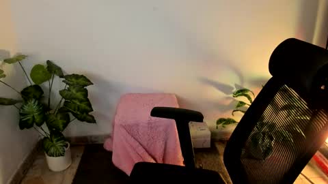 laura 3 i am independent model online show from 09-21-25, 02:24