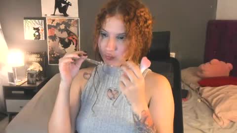 laura 3 i am independent model online show from 05-13-26, 02:09