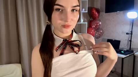 Rina online show from 11-23-25, 06:08