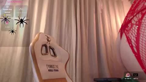 meriiiidaa online show from 10-22-25, 03:51