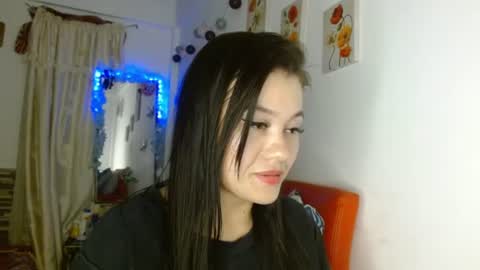 Snapshot of meriilyn_monroe724 chatting on 07-10-26, 01:21 meriilyn_monroe724 online show from 07-10-26, 01:21