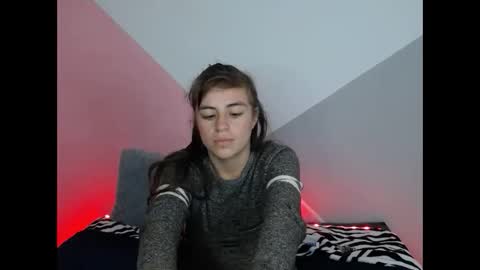 Snapshot of merily_duff chatting on 01-13-26, 10:37 MERILY online show from 01-13-26, 10:37