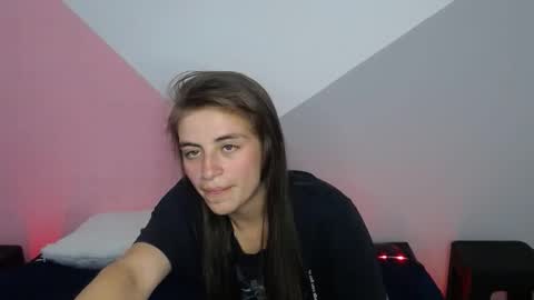 Snapshot of merily_duff chatting on 03-03-26, 01:50 MERILY online show from 03-03-26, 01:50