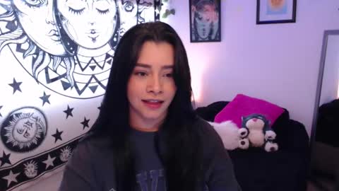 Snapshot of merilynwhithe_ chatting on 10-30-25, 08:53 Merilyn online show from 10-30-25, 08:53