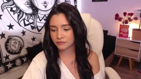 Snapshot of merilynwhithe_ chatting on 11-05-25, 10:10 Merilyn online show from 11-05-25, 10:10