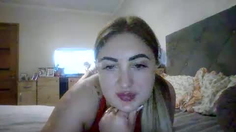 MeriWoulders online show from 05-08-26, 07:52