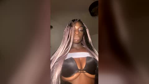 Snapshot of mertonalexis chatting on 05-26-26, 06:37 Alexismerton online show from 05-26-26, 06:37