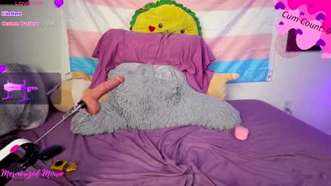 mesmerized_mowo online show from 05-09-26, 10:04