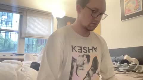 metallica92786 online show from 10-13-25, 09:15