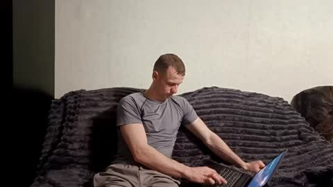 Mike online show from 05-13-26, 06:27