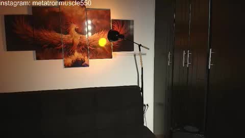 Snapshot of metatron_muscle chatting on 03-08-26, 02:04 Dany online show from 03-08-26, 02:04