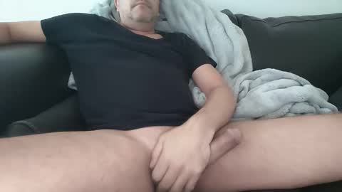 Snapshot of metroguy46 chatting on 10-05-25, 06:56 metroguy46 online show from 10-05-25, 06:56