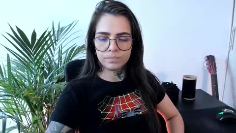 Meurif online show from 09-10-25, 06:08