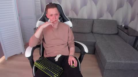 Snapshot of meverik_oushen chatting on 04-01-26, 01:12 MEVERIK OUSHEN online show from 04-01-26, 01:12