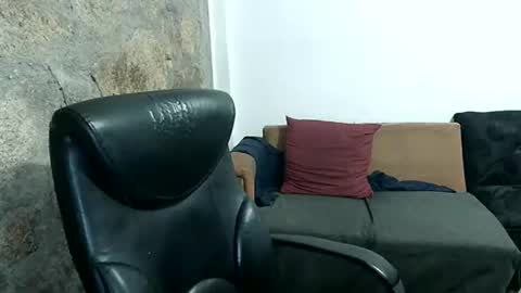 Snapshot of mexatre chatting on 12-15-25, 02:05 mexatre online show from 12-15-25, 02:05