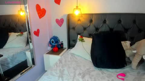 meylagia online show from 02-10-25, 03:13