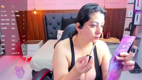 meylagia online show from 12-05-25, 03:04