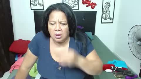 mhia1972 online show from 09-26-25, 06:01