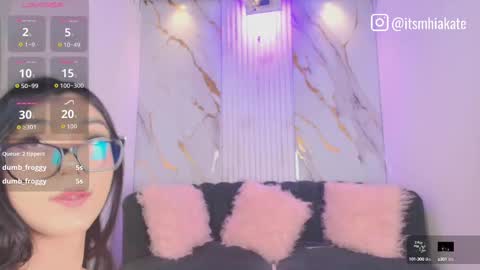 Snapshot of mhia_kate chatting on 09-26-25, 12:09 Mhia Kate online show from 09-26-25, 12:09