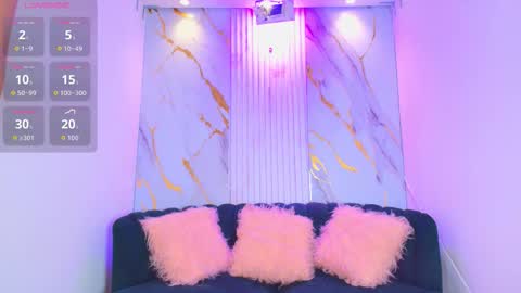 Snapshot of mhia_kate chatting on 10-23-25, 12:04 Mhia Kate online show from 10-23-25, 12:04