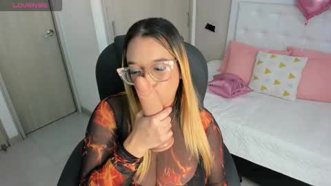 Mhonika online show from 10-10-25, 01:10