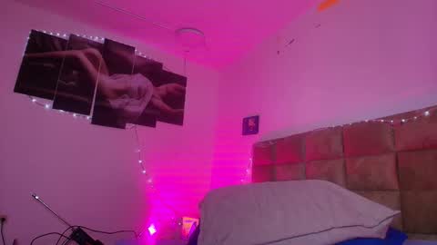 Emi online show from 11-05-25, 07:25