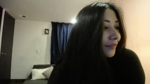 Snapshot of mia_112022 chatting on 12-10-24, 02:16 Mia zoe online show from 12-10-24, 02:16