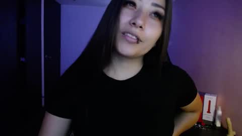 Snapshot of mia_112022 chatting on 02-21-25, 07:43 Mia zoe online show from 02-21-25, 07:43