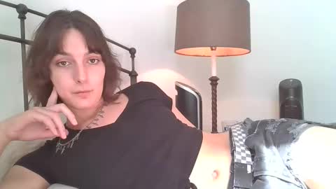Snapshot of mia_177 chatting on 09-13-25, 06:40 mia_177 online show from 09-13-25, 06:40