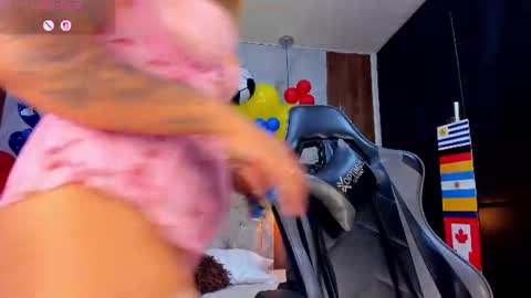 Violett online show from 06-26-26, 10:03