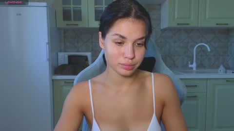 Snapshot of mia___lunaa chatting on 10-07-25, 03:47 Mia online show from 10-07-25, 03:47