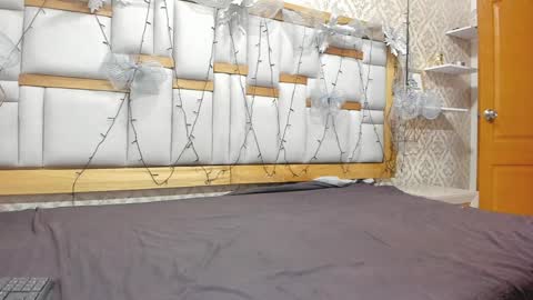 mia__megan online show from 01-11-25, 12:07