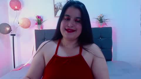 C A L L  M E  M I A  online show from 02-15-26, 04:09