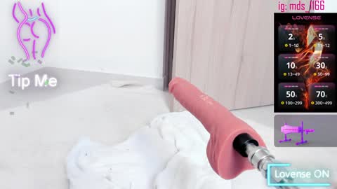 Snapshot of mia_adams66 chatting on 01-13-25, 09:52 Mia adams online show from 01-13-25, 09:52