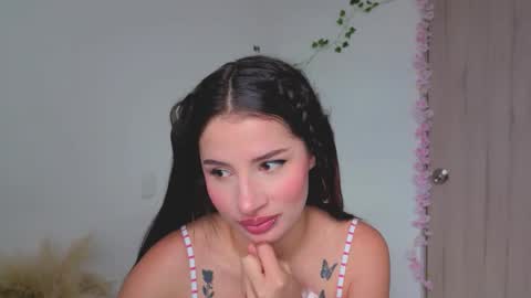 Snapshot of mia_adams66 chatting on 10-03-25, 06:16 Mia adams online show from 10-03-25, 06:16