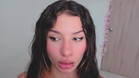 Snapshot of mia_adams66 chatting on 11-04-25, 06:07 Mia adams online show from 11-04-25, 06:07