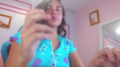 Mia  online show from 02-21-25, 01:11