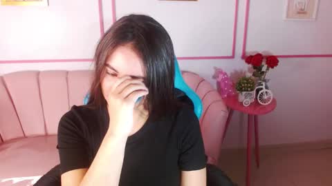 Mia  online show from 03-01-25, 04:22