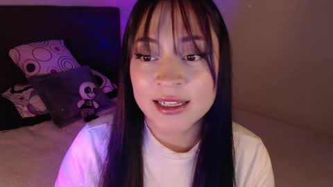 mia online show from 02-03-25, 10:21