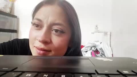 mia online show from 03-04-25, 09:32