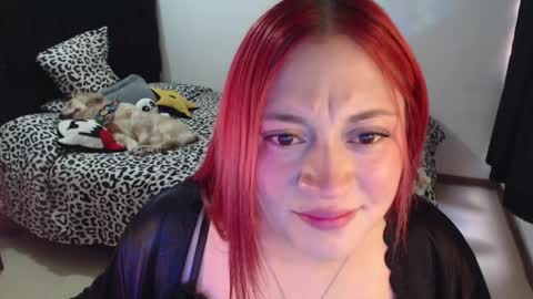 mia online show from 05-05-26, 09:56