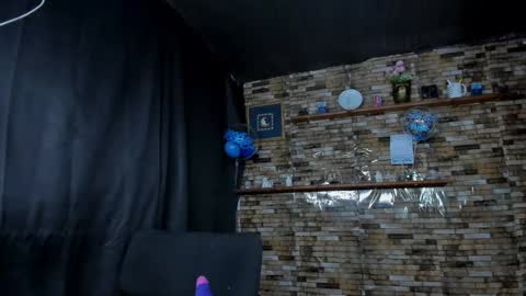 Snapshot of mia_and_vincentt chatting on 09-24-25, 04:16 Mia and vincentt model indepent online show from 09-24-25, 04:16