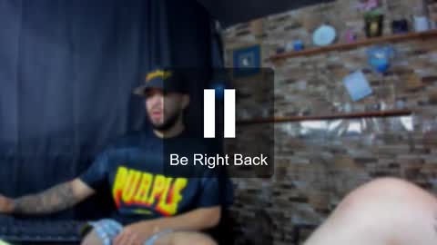 Snapshot of mia_and_vincentt chatting on 10-10-25, 04:33 Mia and vincentt model indepent online show from 10-10-25, 04:33