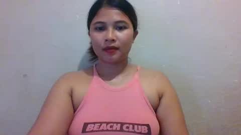 Snapshot of mia_bella04 chatting on 09-19-25, 05:31 mia_bella04 online show from 09-19-25, 05:31