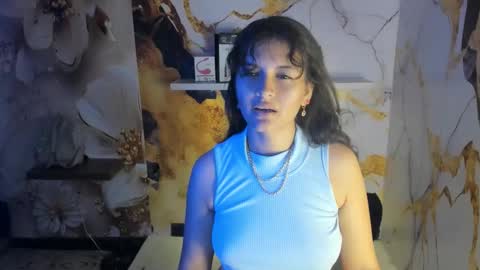 Mia online show from 01-16-26, 06:45