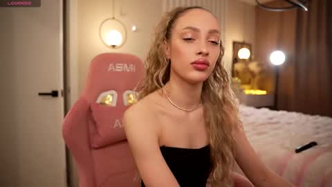 Just call me Kitty online show from 03-18-26, 03:31